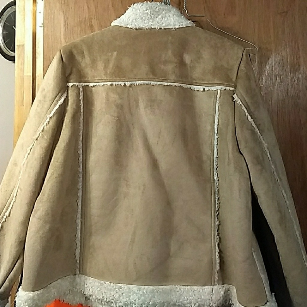 Tan sherpa and suede jacket